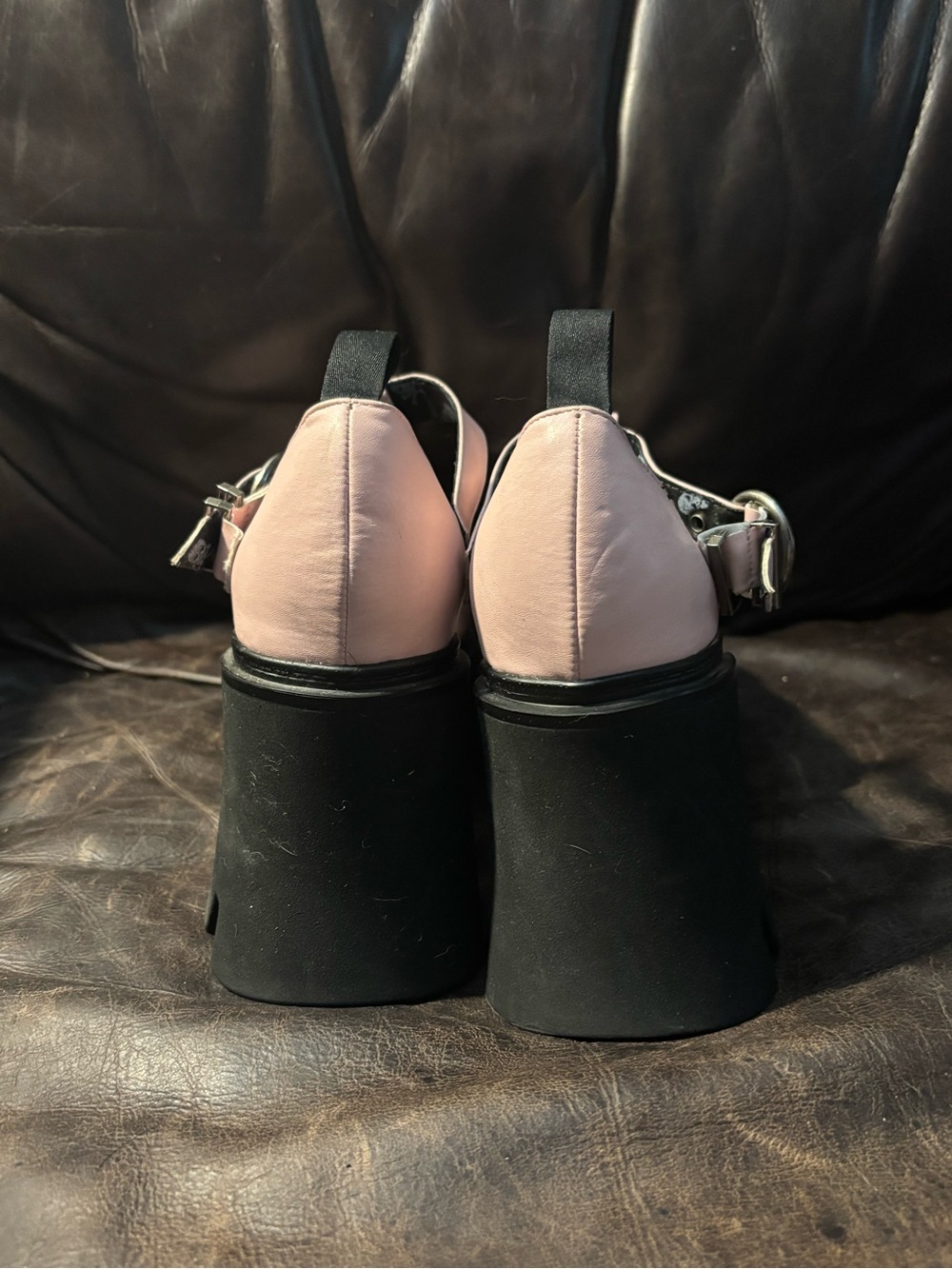 La Moda Dolls Kill Pink T-Strap Platform Heeled Sandals with Black Sole - Picture 4 of 5